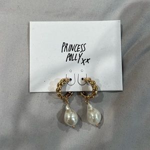 Princess Polly Jaxson Pearl Drop Earrings Gold